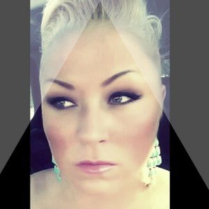 Meet your Posher, Cheetara